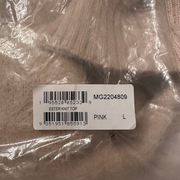 MinkPink Ester Knit Sweater - NWT - Size L - Picture 10 of 12